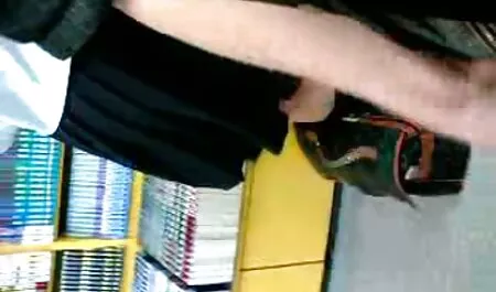 Ibu di stoking dengan gadis pada warna video lucah isteri melayu hitam di pantat.