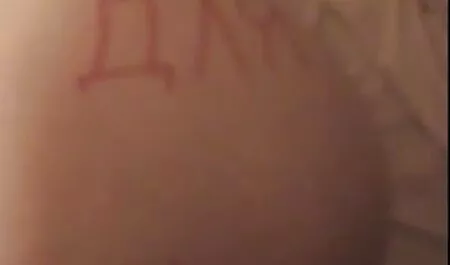 Manusia ditangkap dengan seks budak sekola kekasih lama, serta semua yang ingin bercinta
