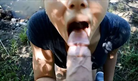 Pagi tekanan di bibir red tiub melayu seorang ahli dan seks oral