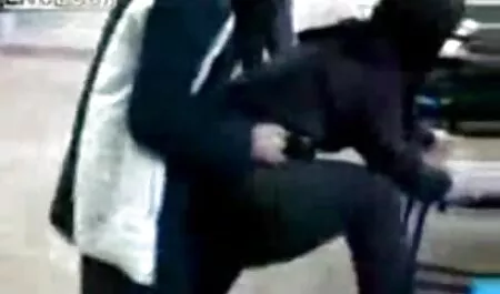Penghargaan liar, keindahan mulut dan hubungan gambar tetek awek melayu intim