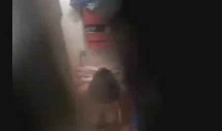 Orang-orang yang awek melayu hisap kote pergi ke dalam mulut dan manusia adalah sulit.