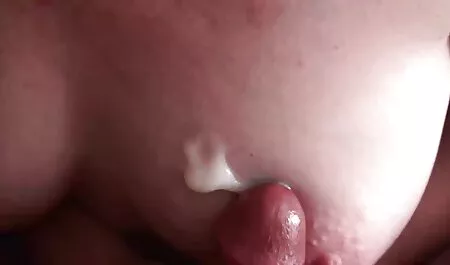 Dua porno melayu gemuk pesakit memperkosa seorang perawat.