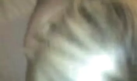 Bentuk jagung pergi jauh ke budak melayu video sex dalam pantat seorang kanak-kanak.