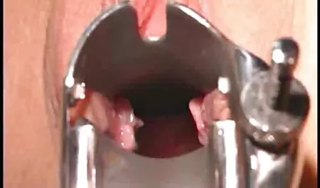 Dua bejat teman wanita bermain video lucah seks melayu dengan orang pada puting